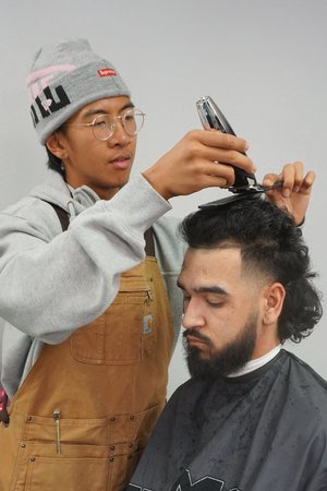 Ka'eo, barber at Self Made Barber Studio